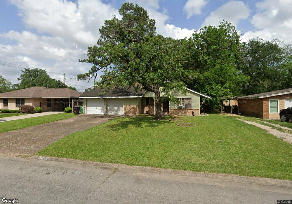 10430 Hollyglen Dr, Houston, TX 77016 - photo 1