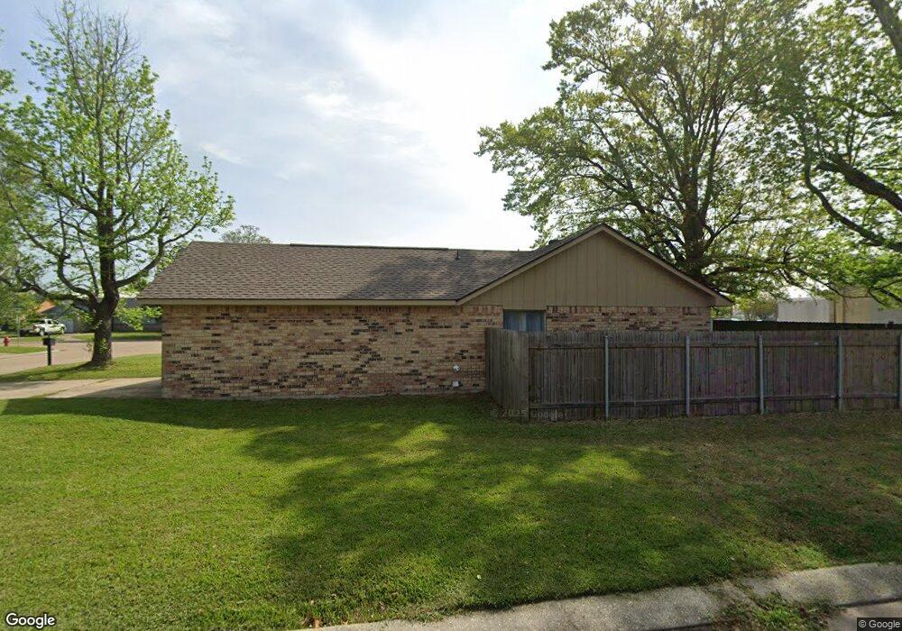 1817 Cinclar Loop, Laplace, LA 70068 - photo 1