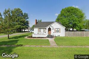210 S Gideon Ave, Gideon, MO 63848