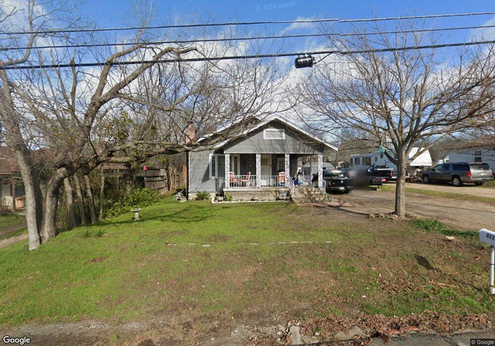 311 E 4th St, Weatherford, TX 76086 - photo 1