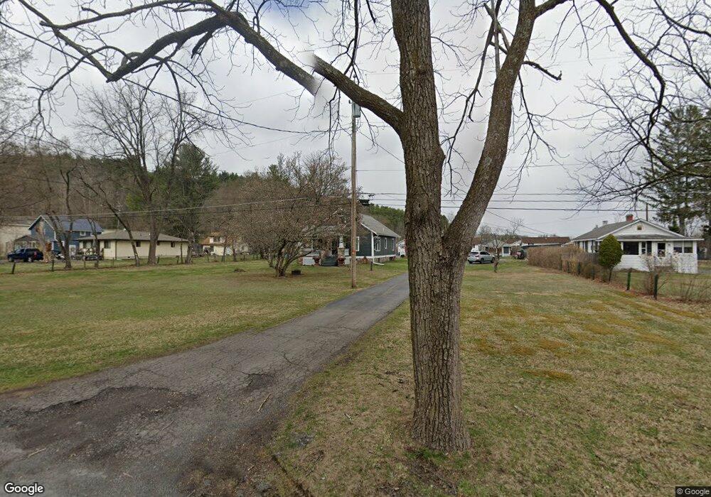 122 Bennett Ave, Milford, PA 18337 - photo 1