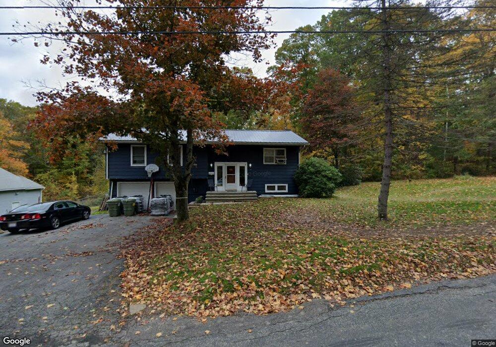 95 Huguenot Rd, Oxford, MA 01540 - photo 1