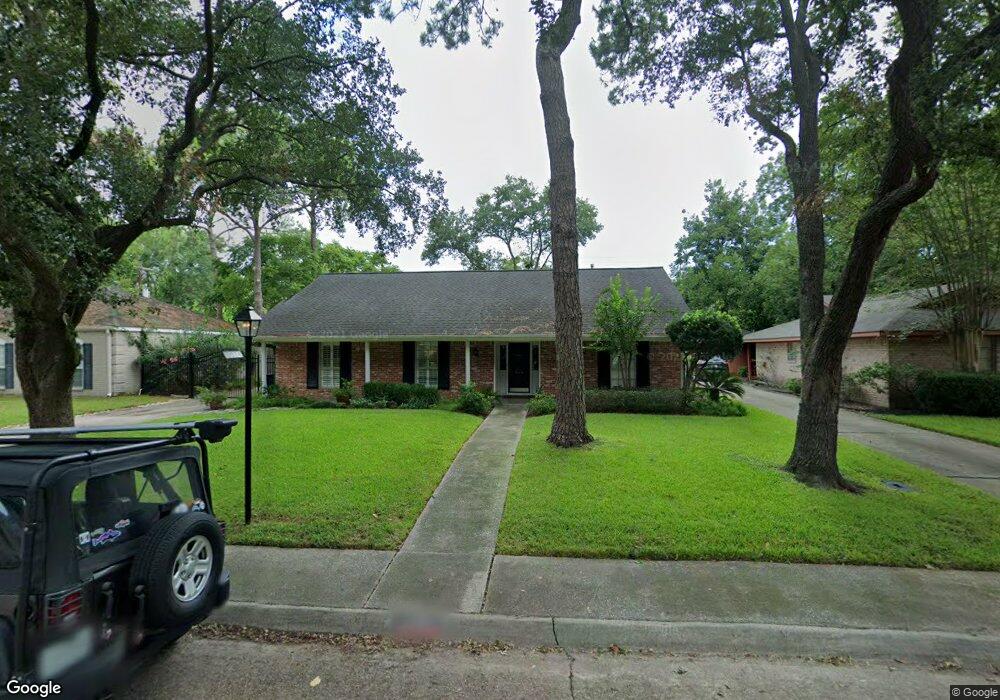 10034 Ella Lee Ln, Houston, TX 77042 - photo 1