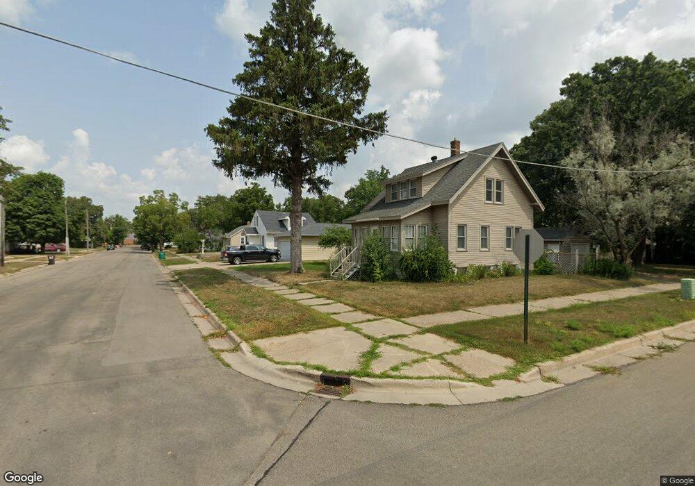 1102 11th St NW, Austin, MN 55912 - photo 1