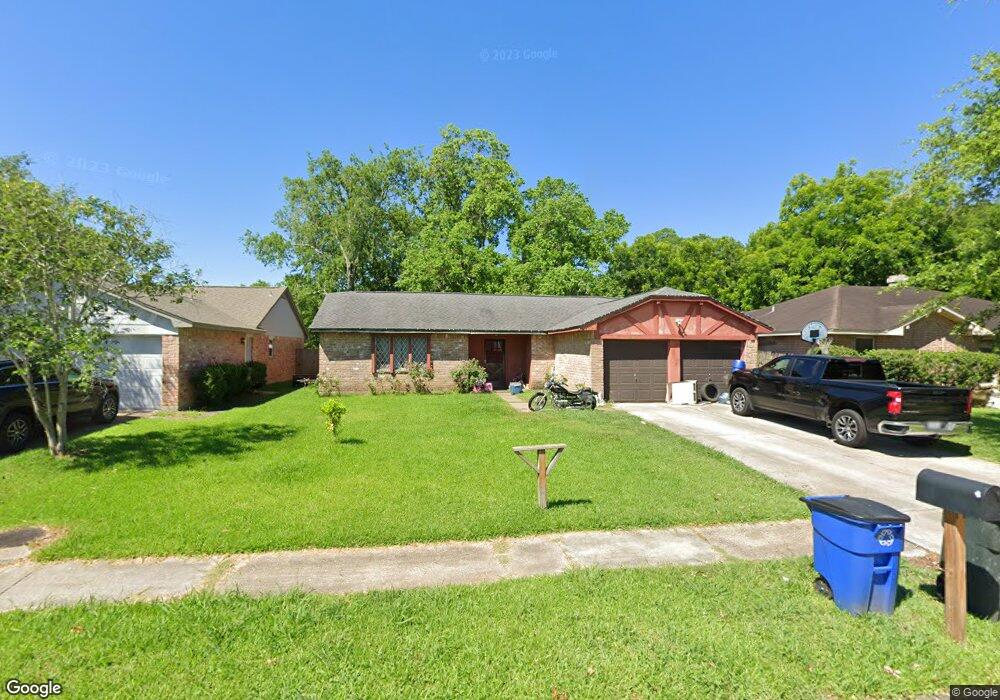 16334 Forest Bend Ave, Friendswood, TX 77546 - photo 1