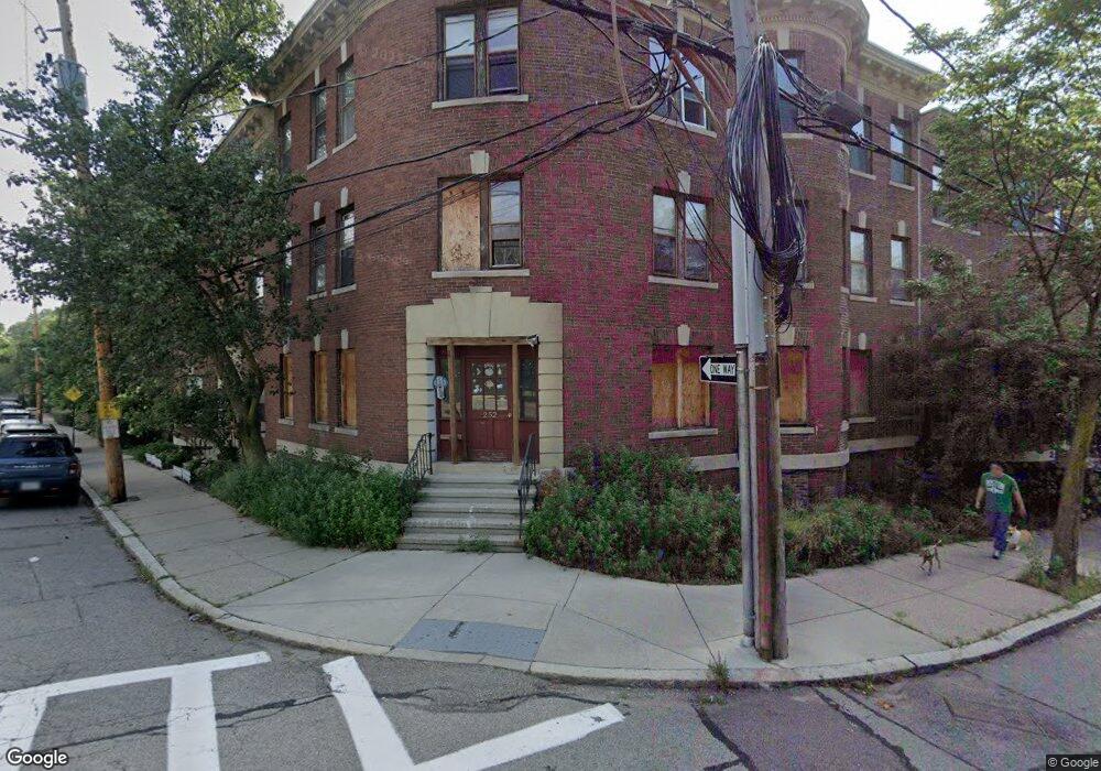 252 Aspinwall Ave unit 1, Brookline, MA 02445 - photo 1