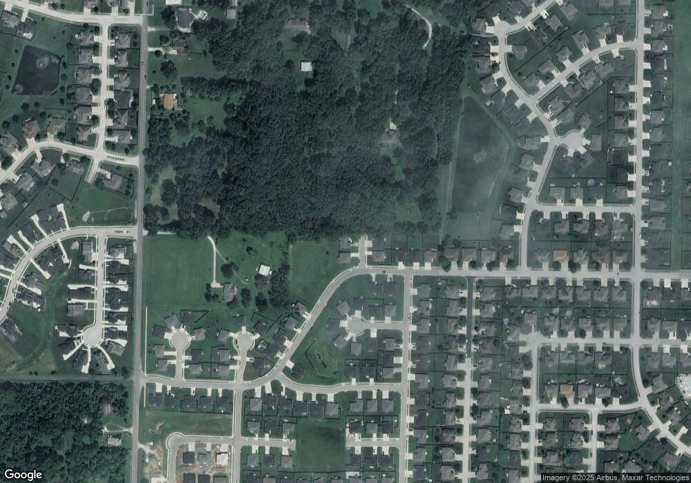 1285 S Whitaker Ave, Republic, MO 65738 - photo 1