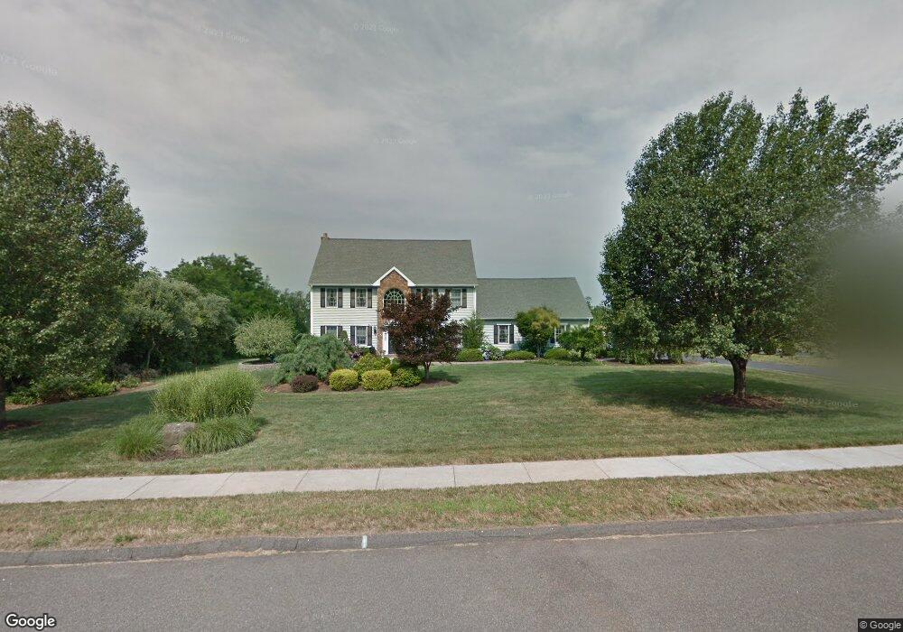 8 Reservoir Dr, Wallingford, CT 06492 - photo 1