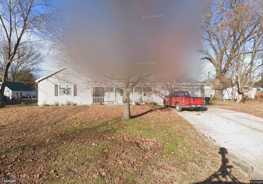 2907 Chess Ave, Parsons, KS 67357 - photo 1