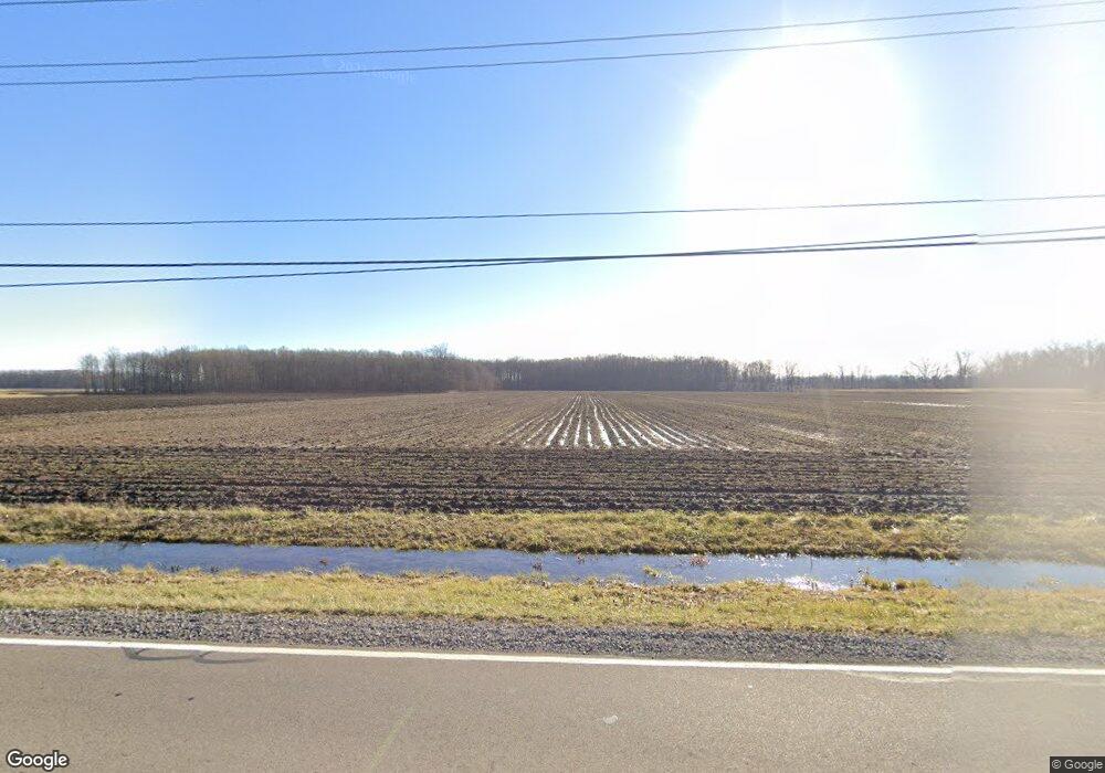 2208 Carleton Rockwood Rd, Carleton, MI 48117 - photo 1