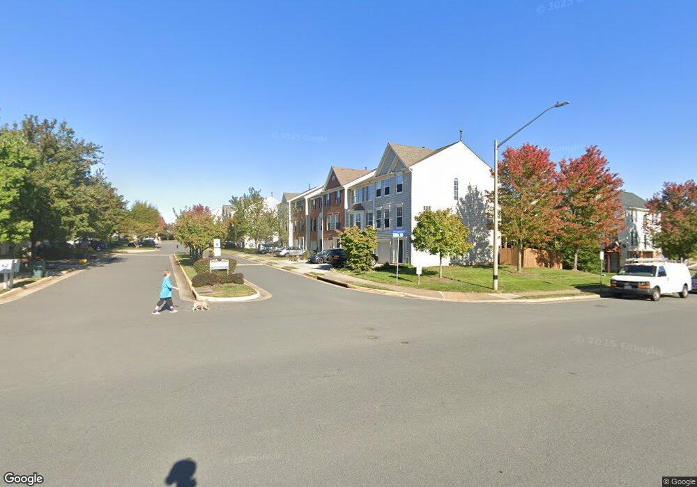 2513 Isham Randolph Dr, Herndon, VA 20171 - photo 1