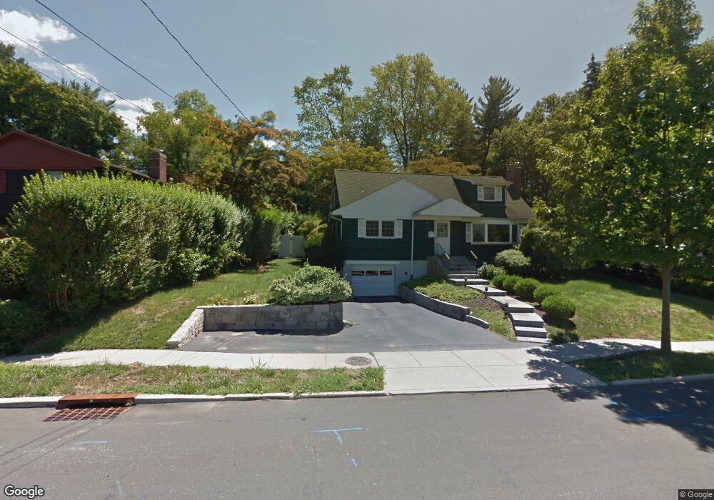 120 Cleveland Dr, Croton On Hudson, NY 10520 - photo 1