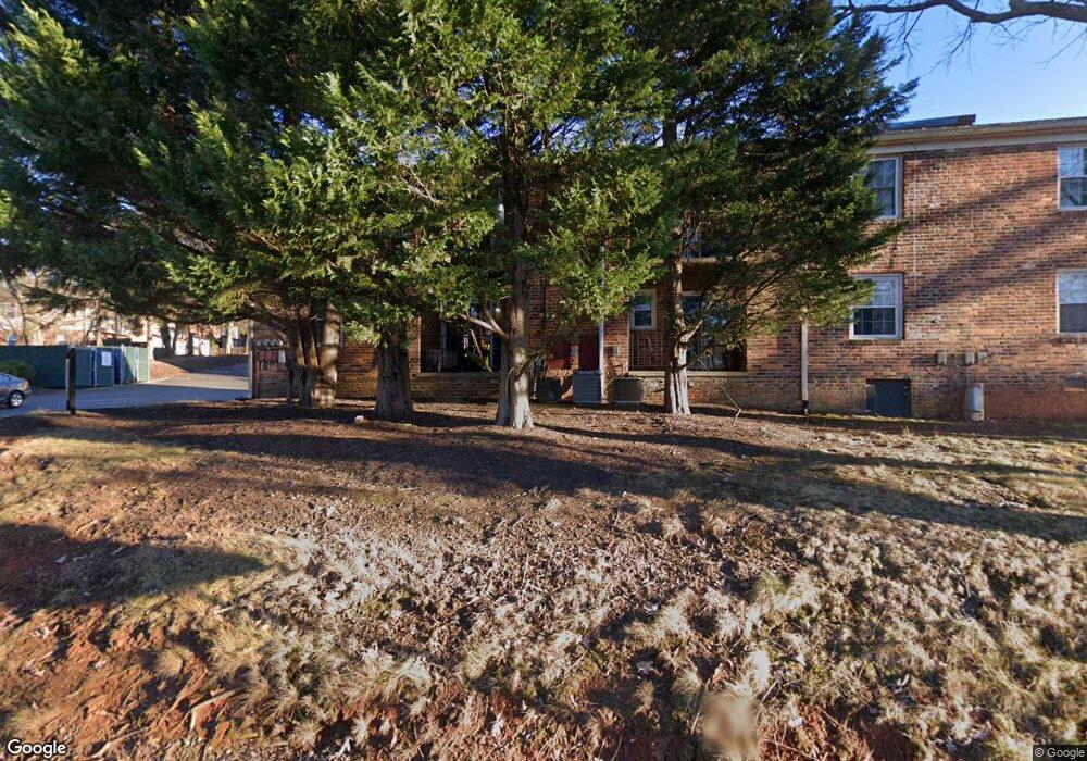 144 Hessian Hills Cir unit 2, Charlottesville, VA 22901 - photo 1