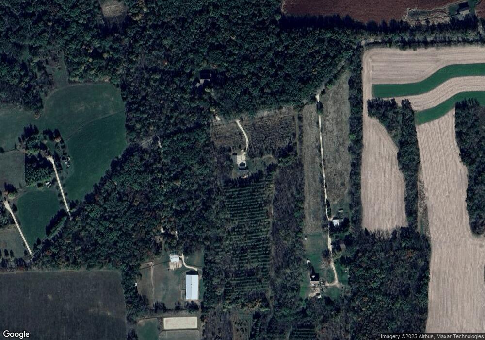 W1535 King Rd, Brooklyn, WI 53521 - photo 1