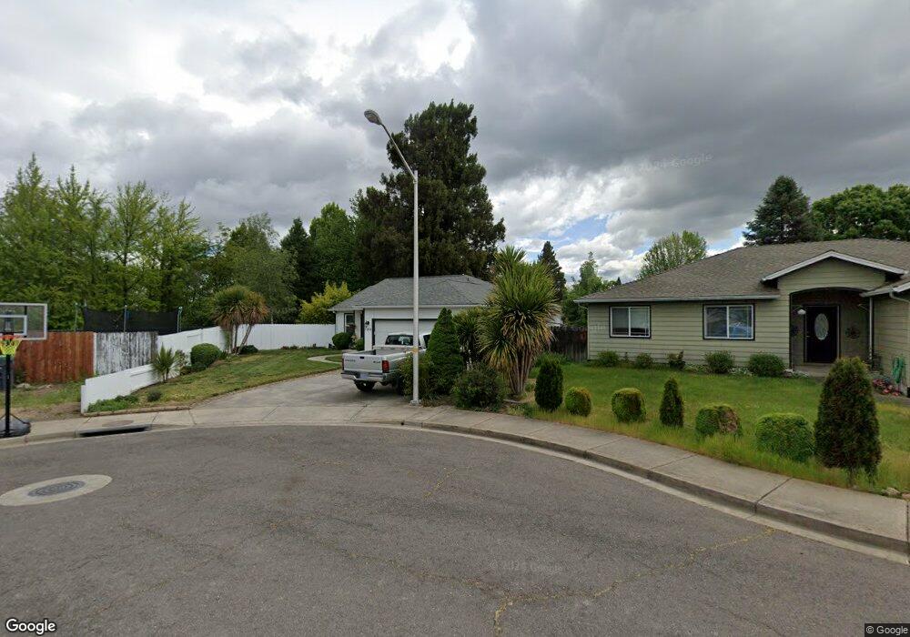 1212 Greentree Way, Central Point, OR 97502 - photo 1