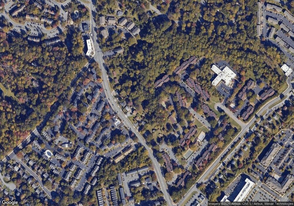 2610 Hydraulic Rd unit C, Charlottesville, VA 22901 - photo 1