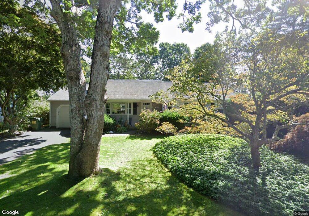 1 Hawthorne Rd, Yarmouth Port, MA 02675 - photo 1