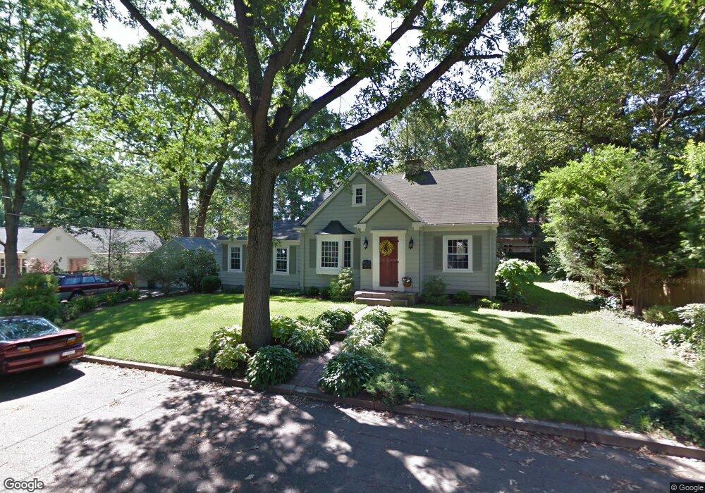 11 Willington Rd, Pawtucket, RI 02861 - photo 1