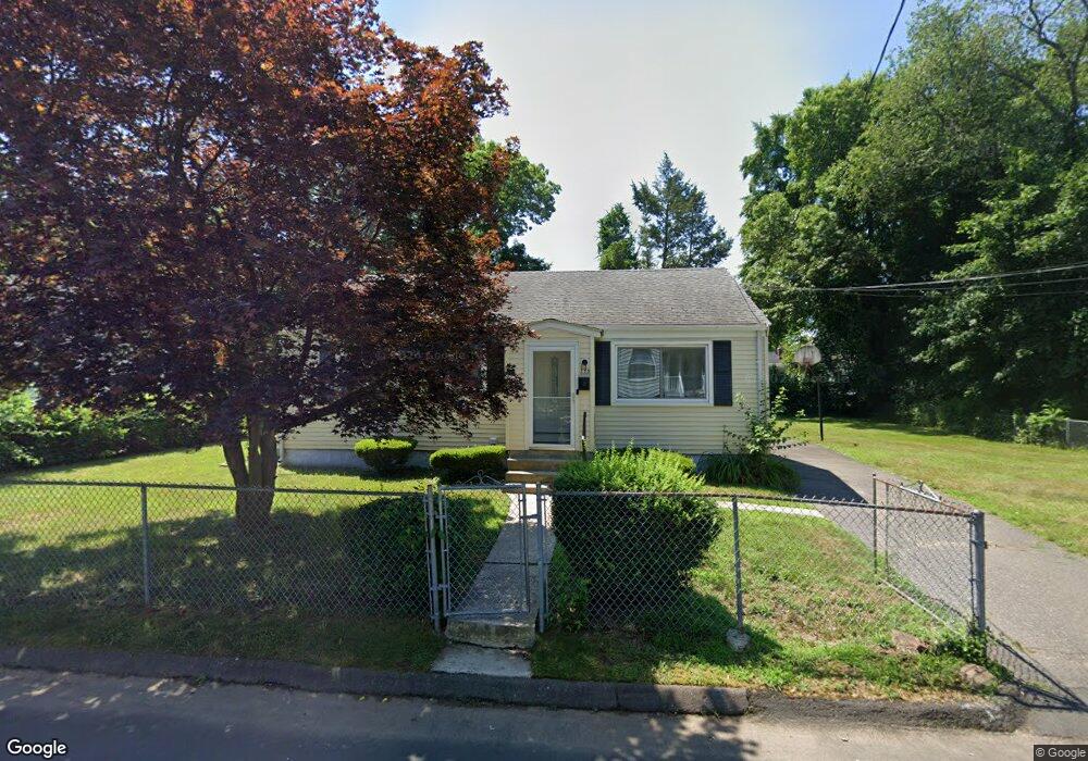 113 Darby St, Bloomfield, CT 06002 - photo 1