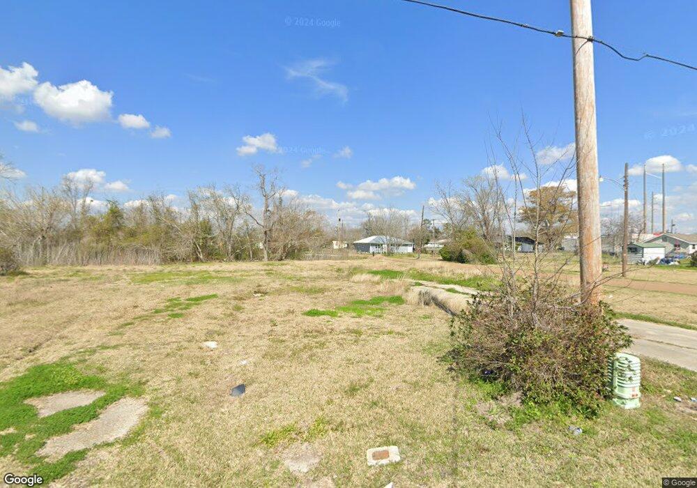 2217 Clarinda St, Lake Charles, LA 70601 - photo 1