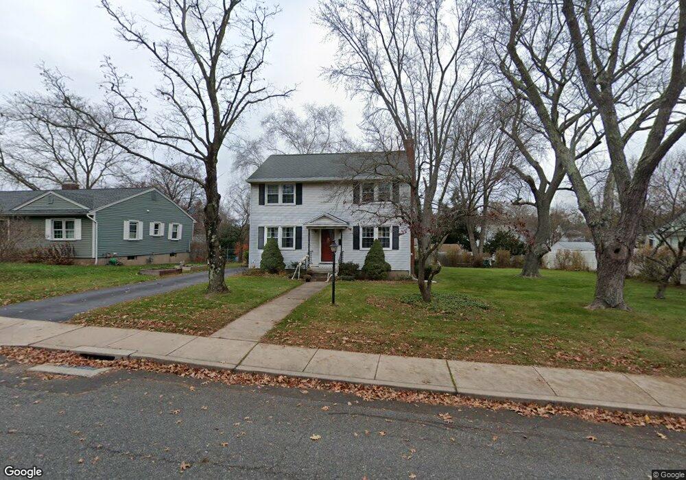 89 Hilltop Dr, Manchester, CT 06042 - photo 1