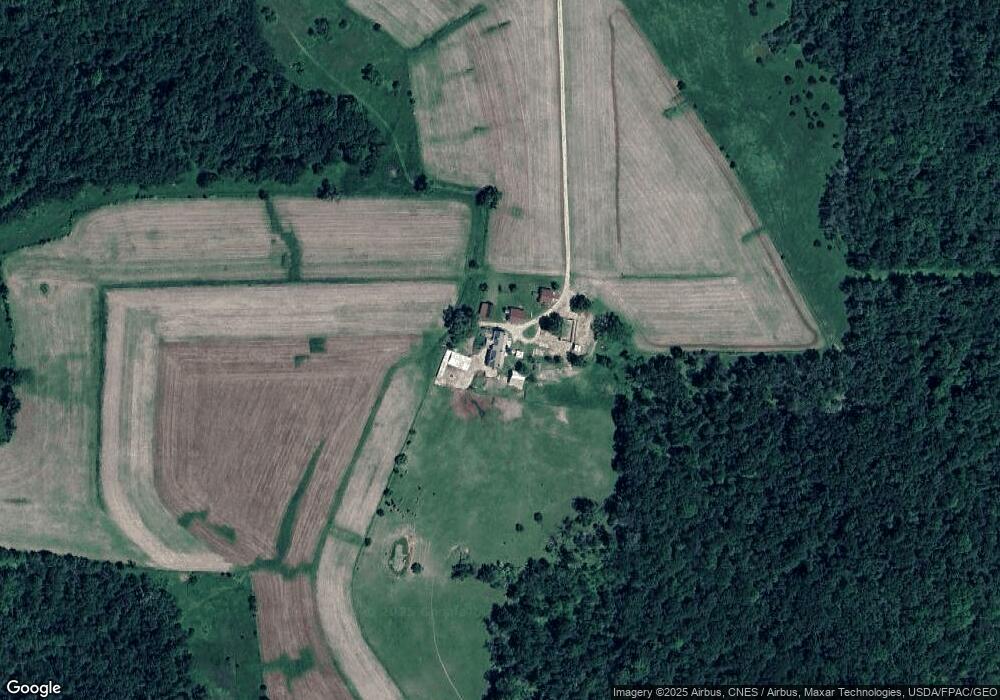 31309 Four Farms Rd, Dakota, MN 55925 - photo 1