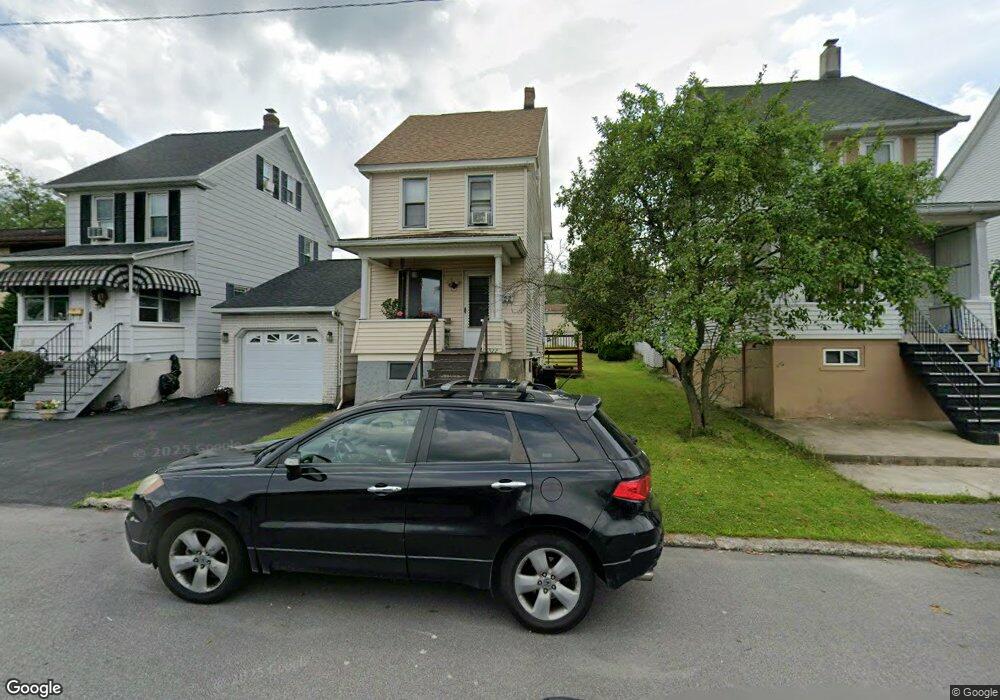 522 Kiefer Ave, Hazleton, PA 18201 - photo 1