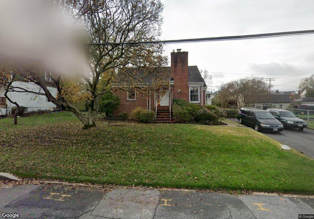 305 Third Ave, Halethorpe, MD 21227 - photo 1