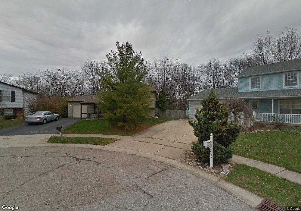 689 Wesfall Ct, Columbus, OH 43228 - photo 1