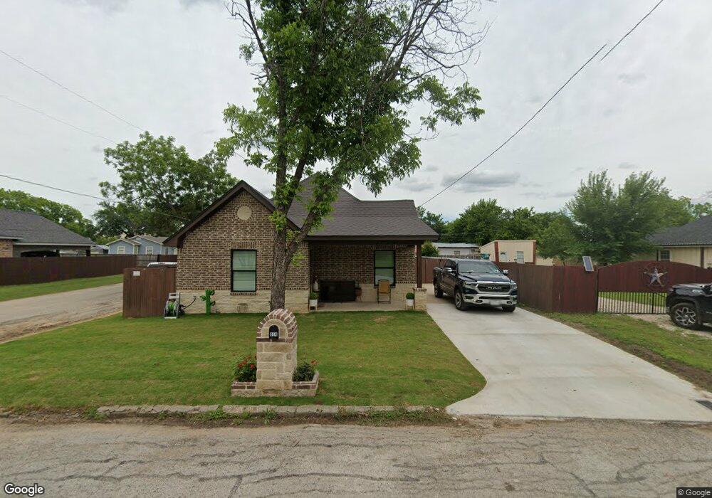 812 N Wilhite St, Cleburne, TX 76031 - photo 1