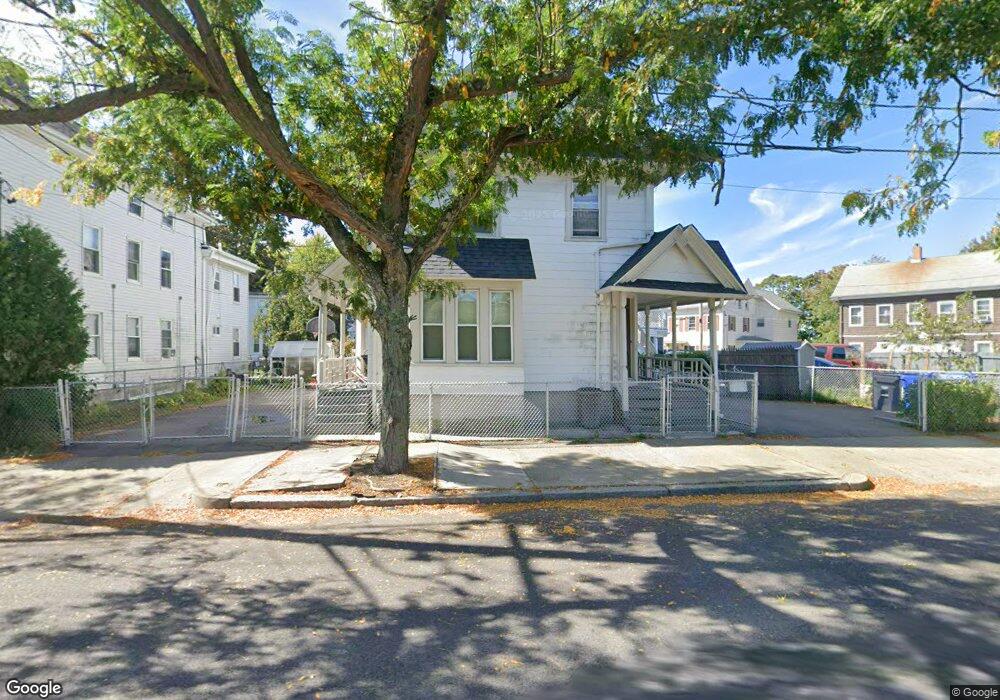 322 Middle St, Pawtucket, RI 02860 - photo 1