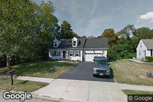 15 Shannon Ln, Groton, CT 06340