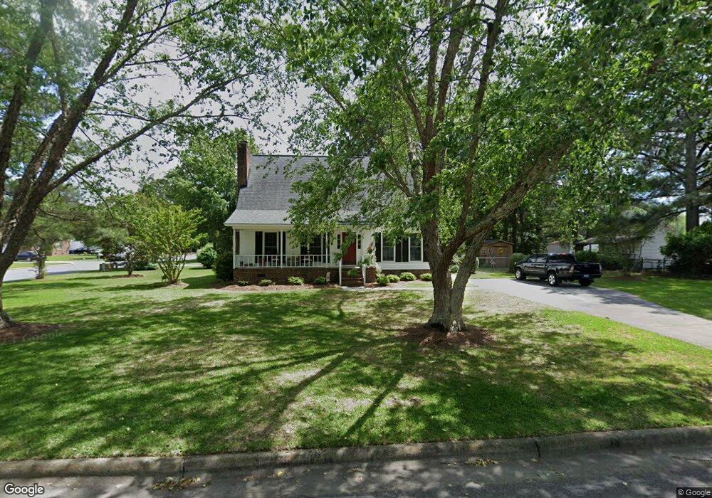 520 Chaucer Dr, Winterville, NC 28590 - photo 1