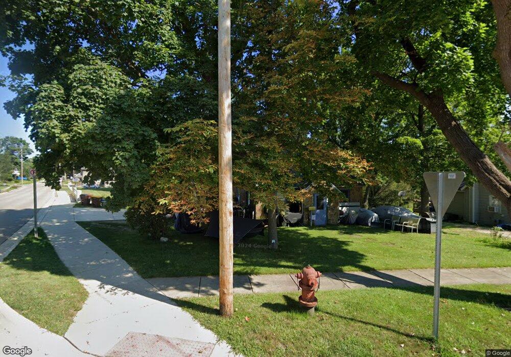 301 Locust St, Marshall, MI 49068 - photo 1