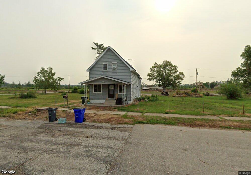 1523 5th St NW, Cedar Rapids, IA 52405 - photo 1