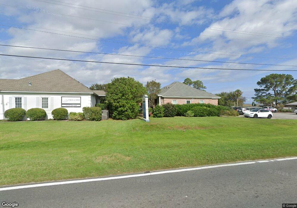 3423 4th St, Brunswick, GA 31520 - photo 1