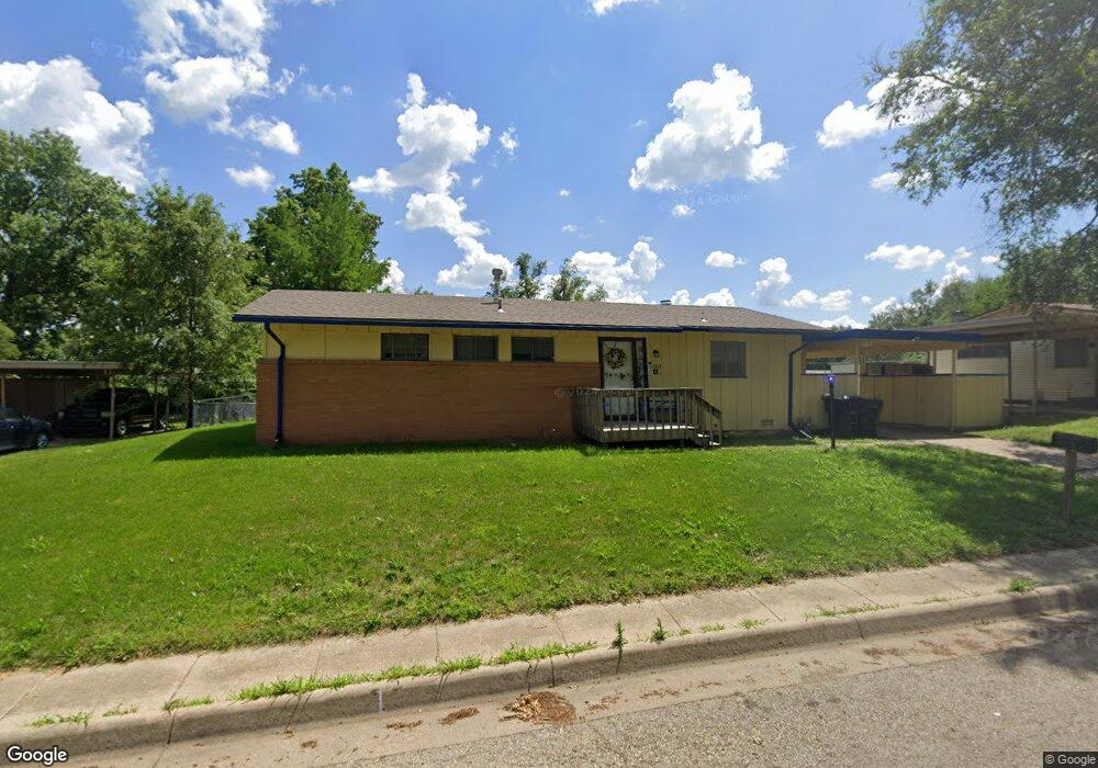 1611 SW 69th Terrace, Topeka, KS 66619 - photo 1