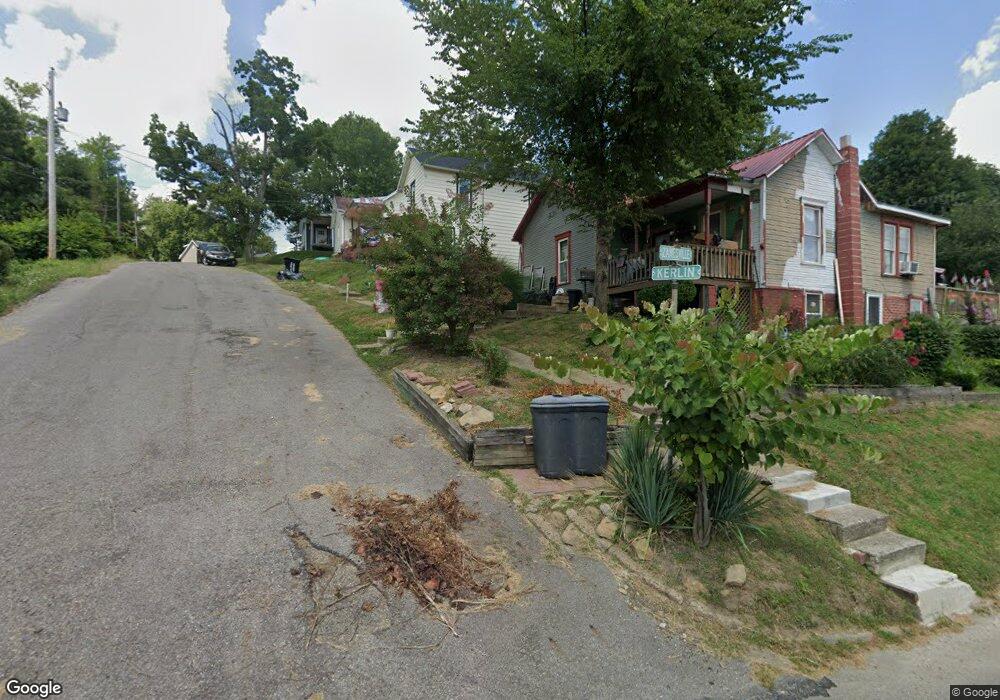 558 Kerlin Ave, Logan, OH 43138 - photo 1