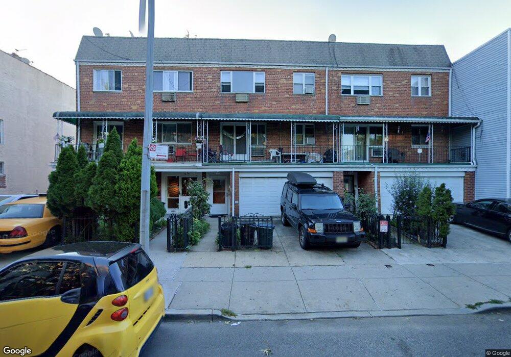 31-49 41st St unit 2, Astoria, NY 11103 - photo 1