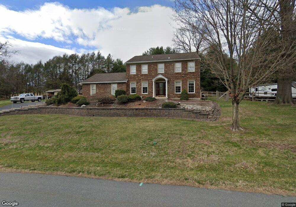 1 Steevers Ct, Reading, PA 19607 - photo 1