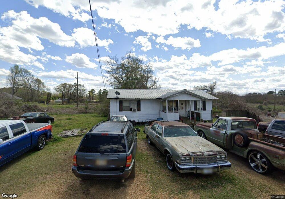 1007 Dillon Rd, McComb, MS 39648 - photo 1