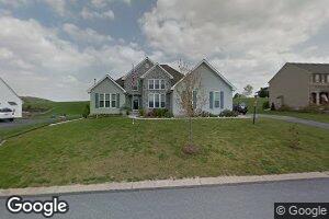 219 Creekwood Dr, York, PA 17407