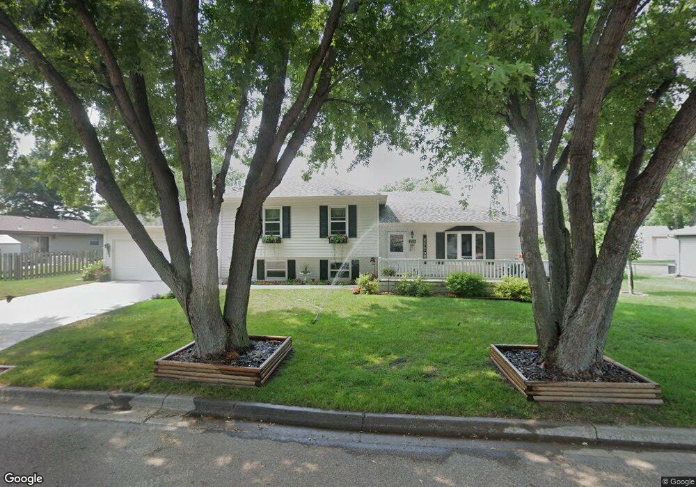 1705 5 1/2 Ave NE, Jamestown, ND 58401 - photo 1