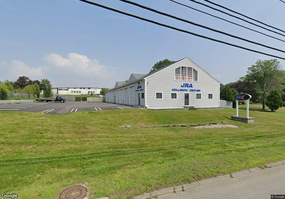 360 Metacom Ave, Bristol, RI 02809 - photo 1