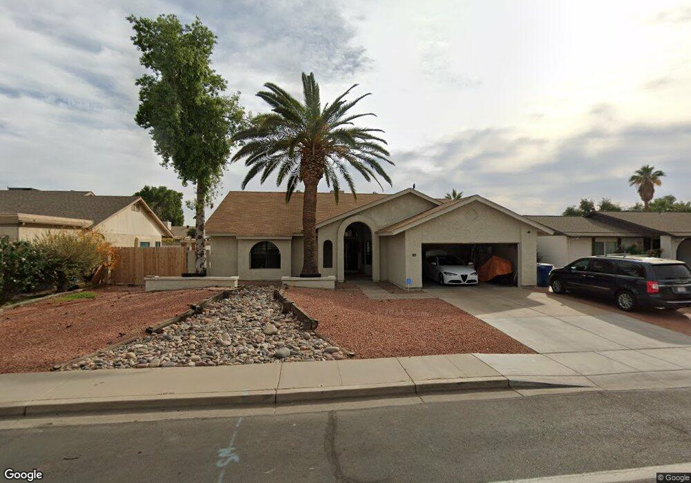 711 W Summit Place, Chandler, AZ 85225 - photo 1