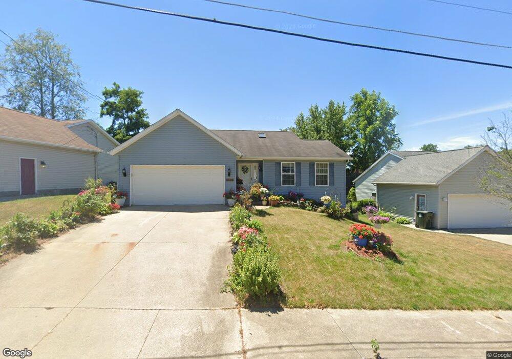 1326 27th St NE, Canton, OH 44714 - photo 1