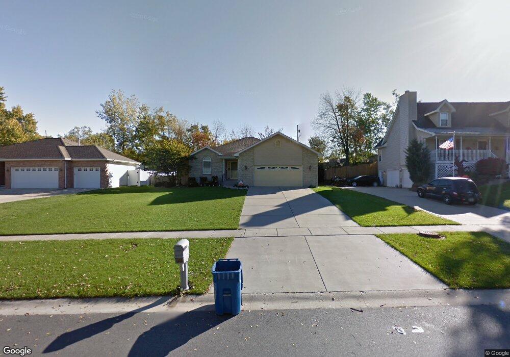 70 S Chase Dr, Crown Point, IN 46307 - photo 1