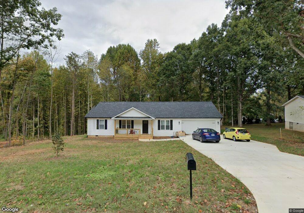 174 Bowman Rd unit 6, Statesville, NC 28625 - photo 1