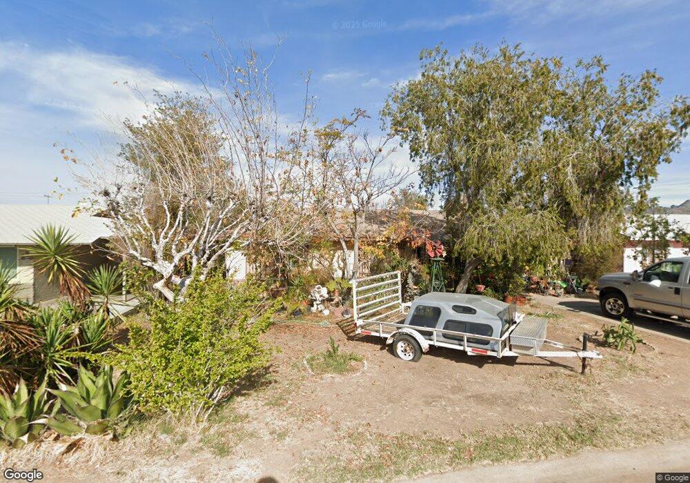 834 E Echo Ln, Phoenix, AZ 85020 - photo 1