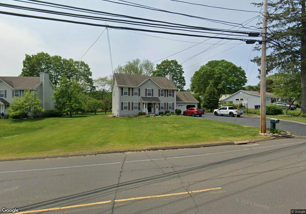 75 Daniels Farm Rd, Trumbull, CT 06611 - photo 1